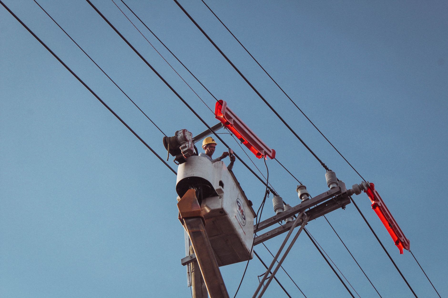 Courtier en énergie équipe à Clamart